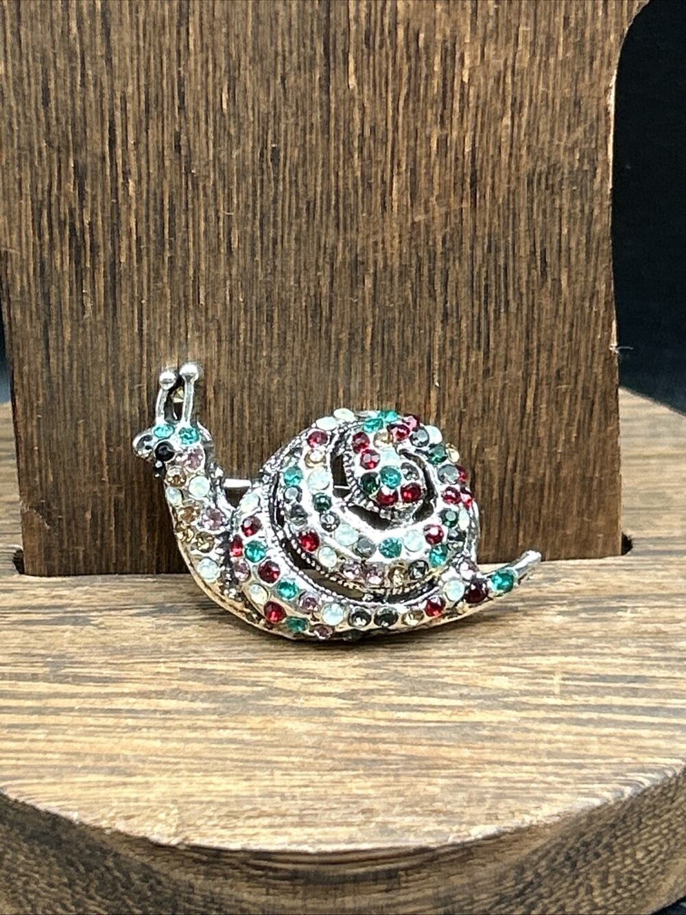 Rhinestone Snail Brooch Modern Fashion Jewelry Silver Tone 1 1/2” Costume
